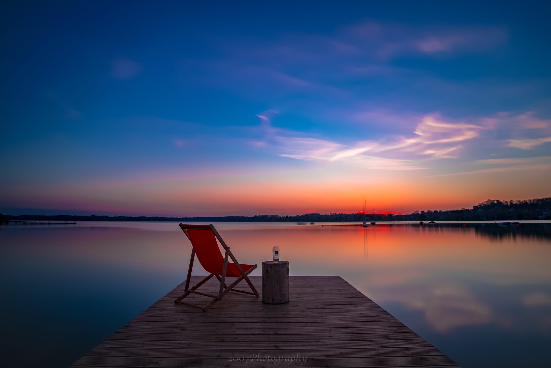 Sonnenuntergang in der Gaststätte am Wörthsee